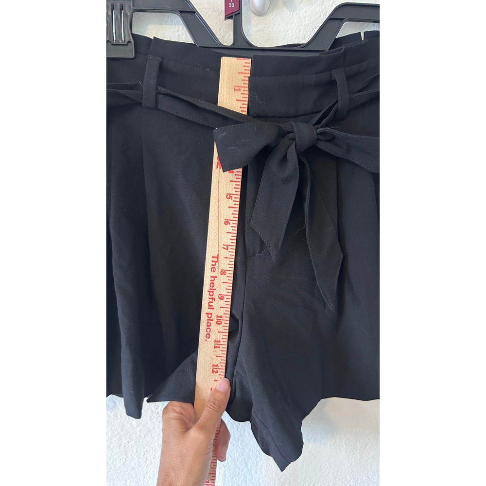 Banana Republic Black Tie Waist Paperbag Shorts SZ 10 High Rise Dressy - Picture 3 of 7